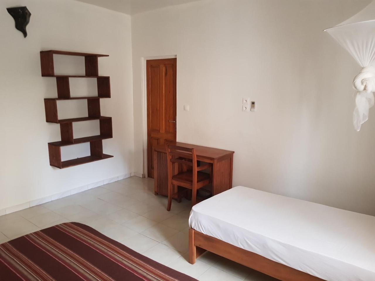 Villa Ty Milyn Dakar Esterno foto