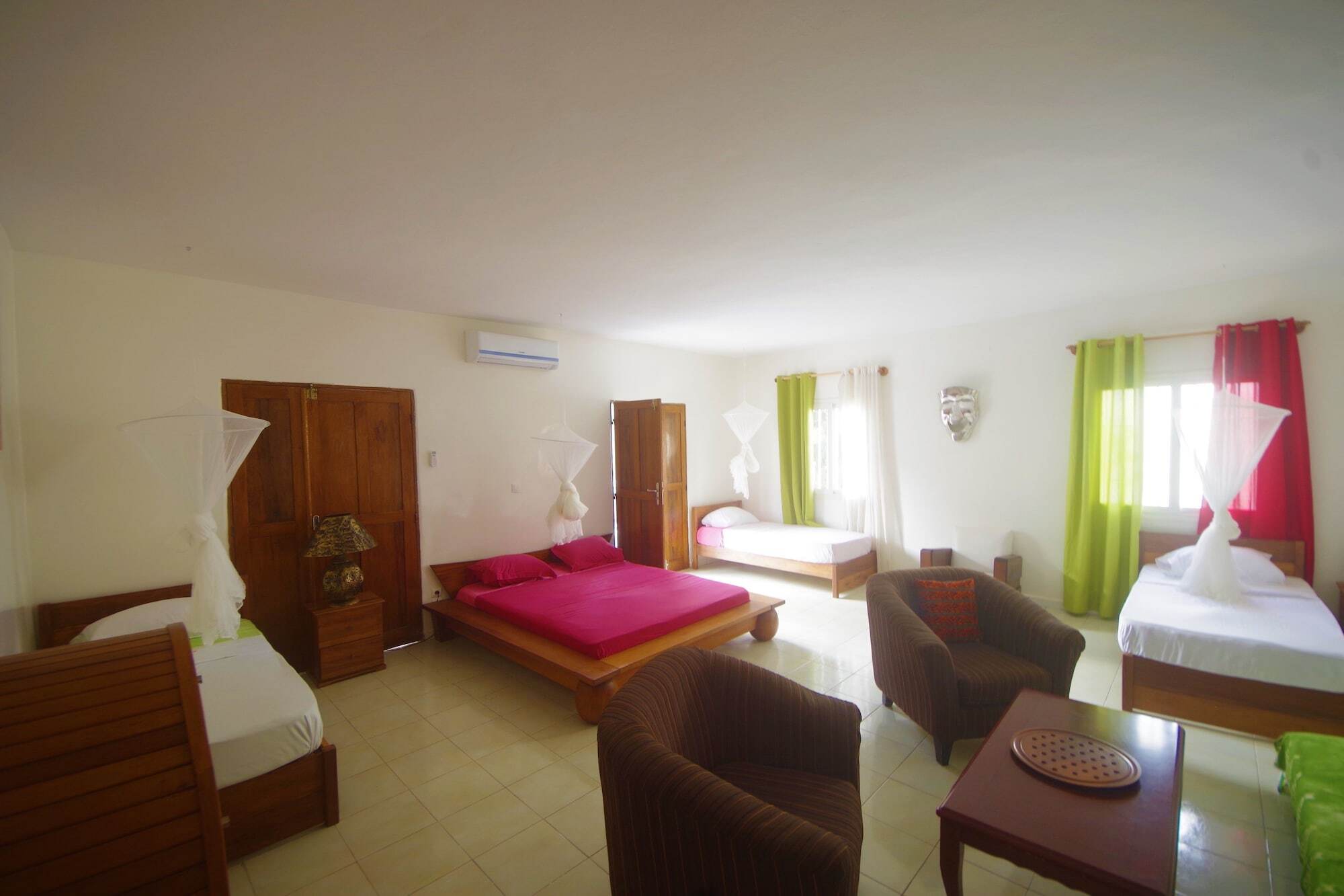 Villa Ty Milyn Dakar Esterno foto