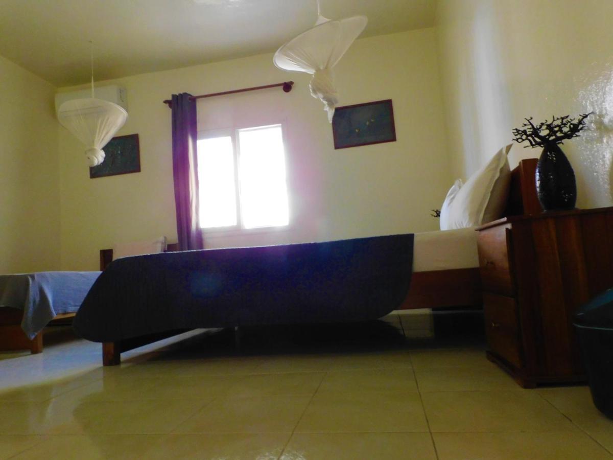 Villa Ty Milyn Dakar Esterno foto