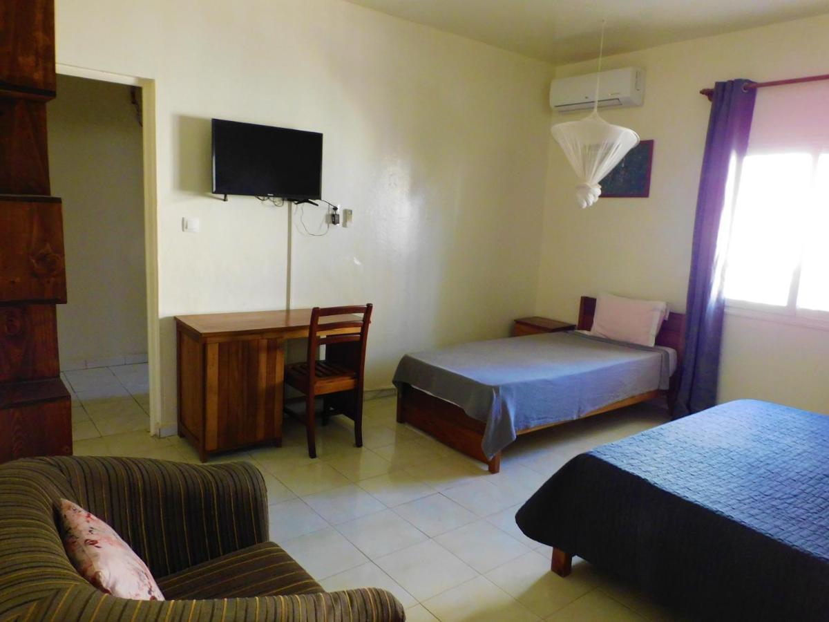 Villa Ty Milyn Dakar Esterno foto